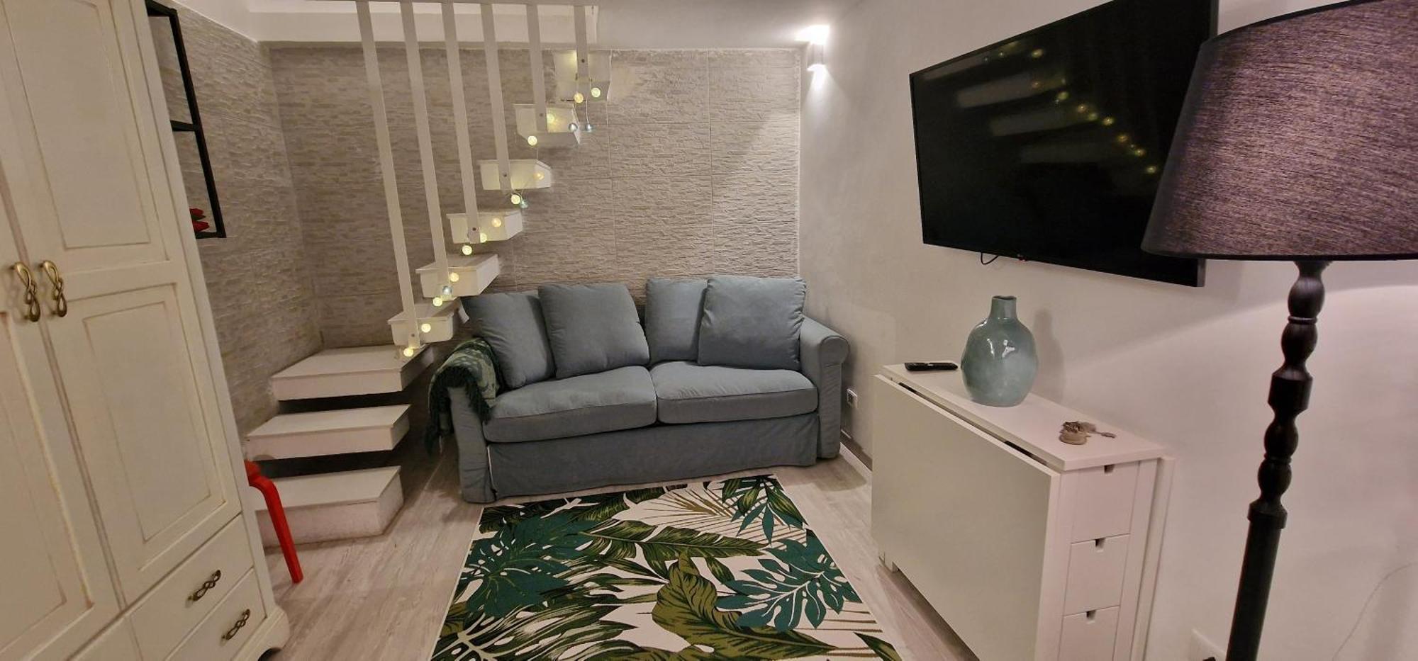Case di Paola via Crisanzio Bari Esterno foto